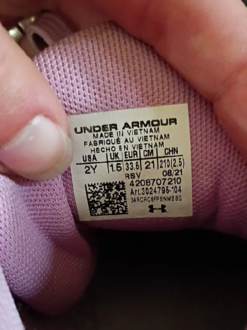 Under Armour Girls White and Pink Sneakers